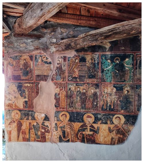 Frescoes at the little 
