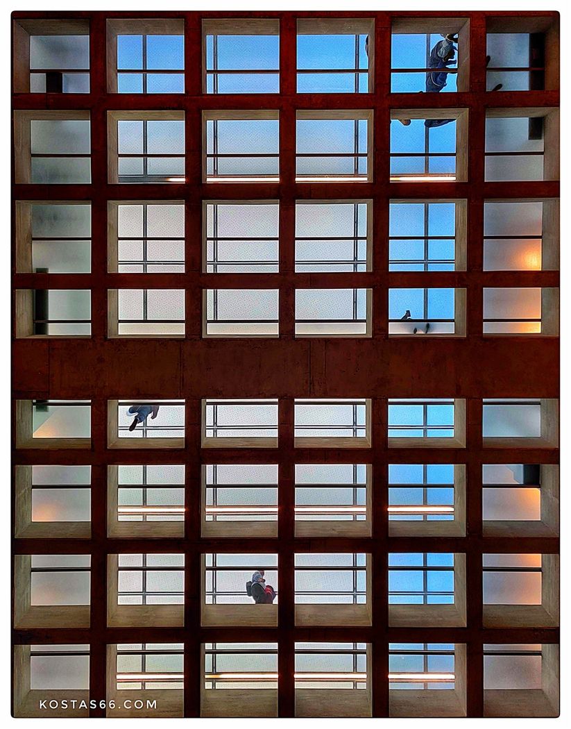 The roof of the central room of the museum, is also the floor of the upper floor.
