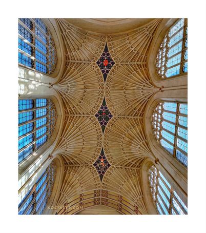 The Gothic ceiling of the Bath Abbey with its fine fan vaulting.