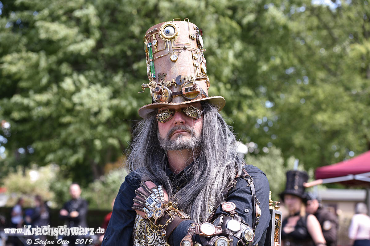 0080_Besucher_WGT-2019_