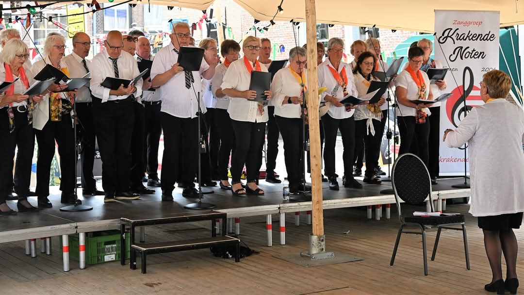 2025-05-03 Heusden Vismarkt 1