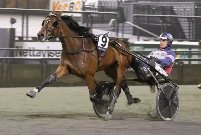 Gaviria inn til seier (foto hesteguiden.com)