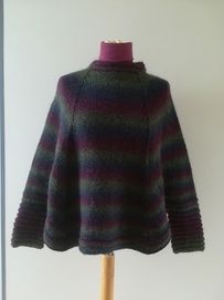 Dess. nr. FH 2057 Poncho med rilleærmer