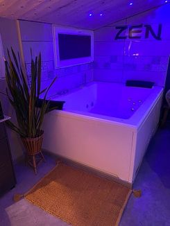chambre avec fauteuil tantra romantique