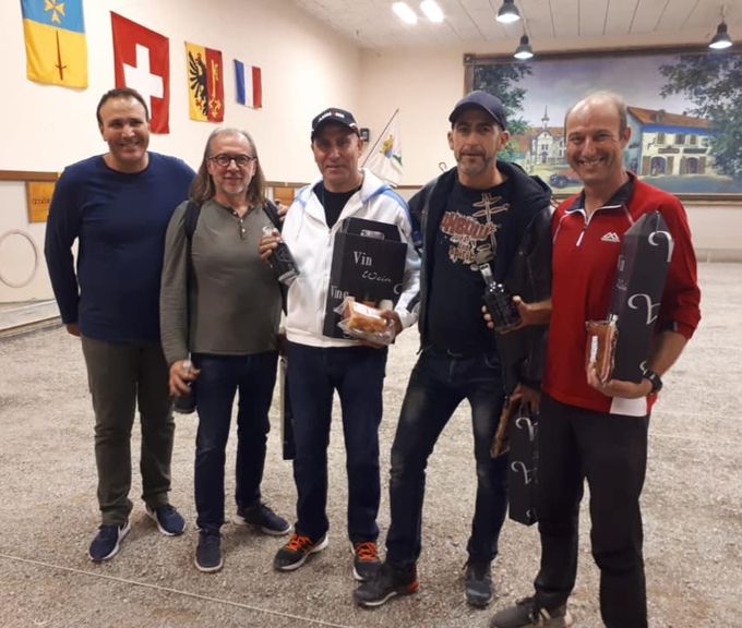 Les finalistes du concours des Classes 2018 à Plan-les-Ouates.