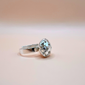 Ring ihålig