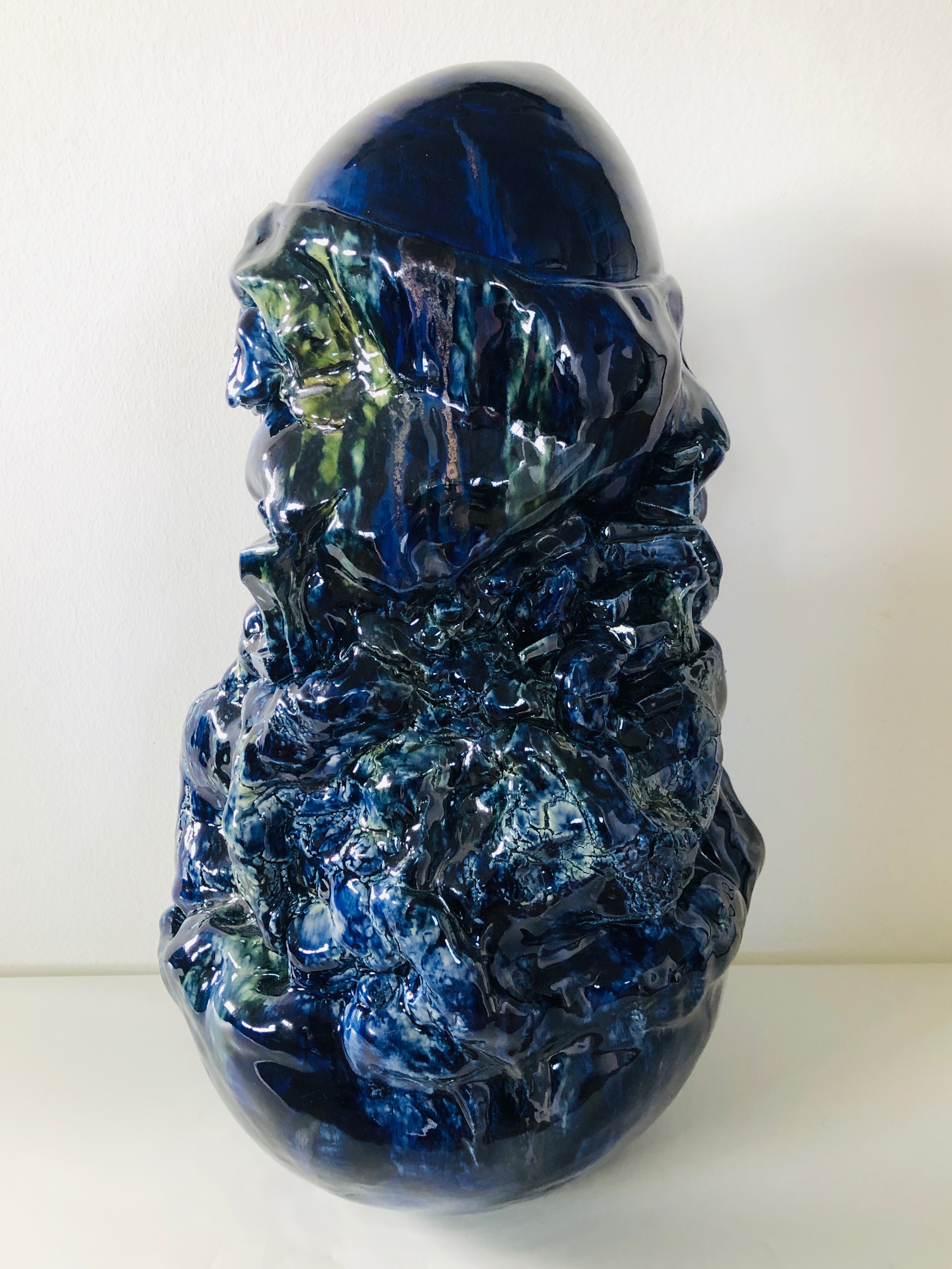 "Captured Matter" #4, 2021, stentøj, 48x21x23 cm.