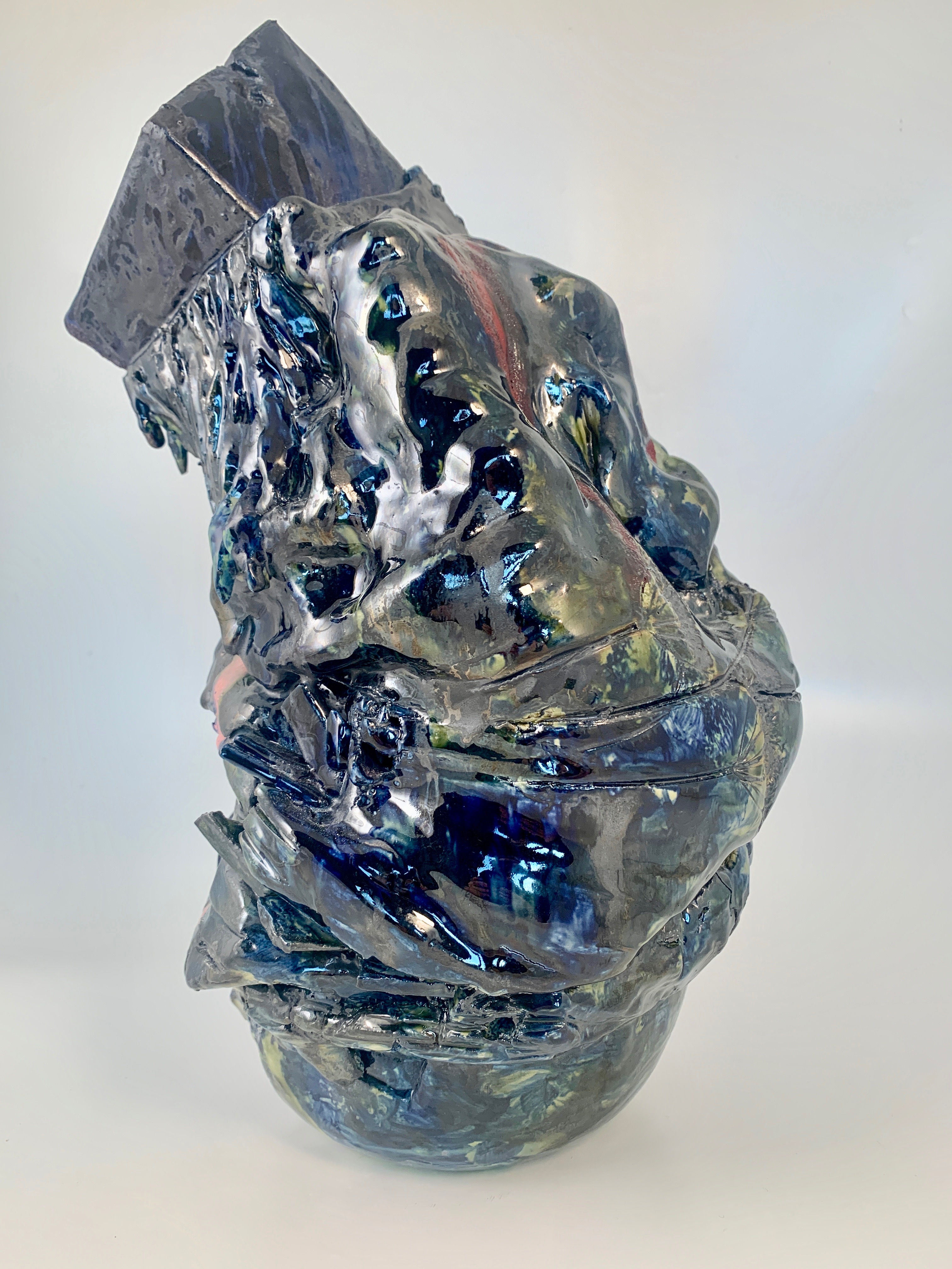 "Upon Ruins" #1, 2021, stentøj, 38x27x 26 cm.