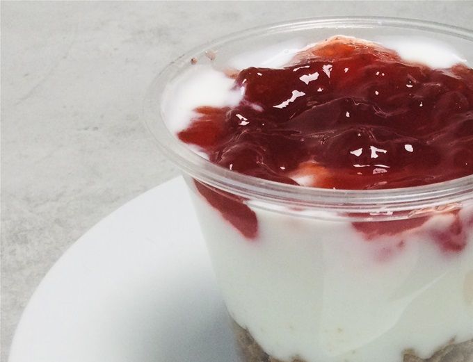 Fromage blanc façon tiramisu à la fraise, spéculos