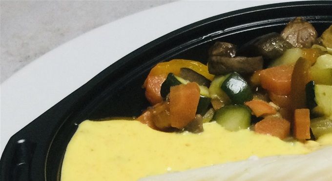 Dos de cabillaud au lait de coco, curry & légumes confits