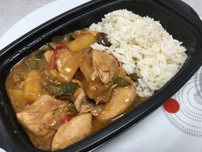 Poulet à l’ananas et ses légumes & riz