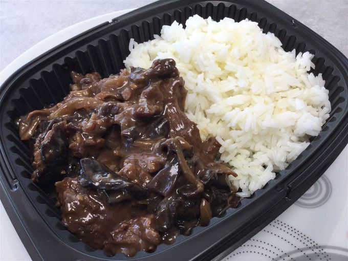 Sauté de bœuf aux saveurs asiatiques & riz thaï
