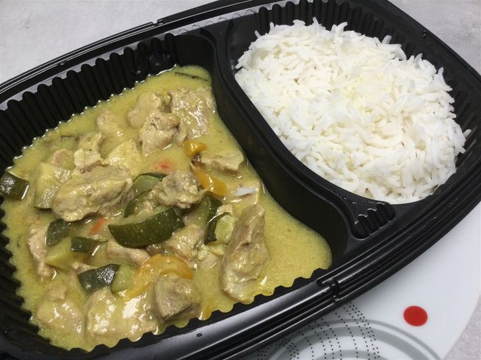 Curry de veau au lait de coco,  légumes & riz
