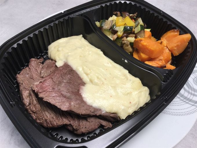 Bavette sauce roquefort & légumes confits, patate douce rôti