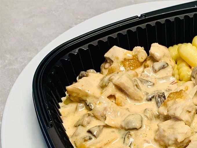 Gnocchis et ses émincés végétales sauce champignons