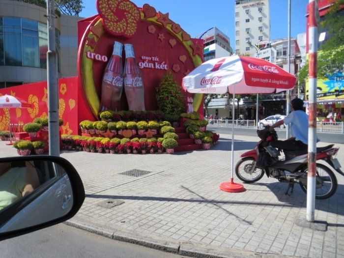     SAIGON COKE SIGN