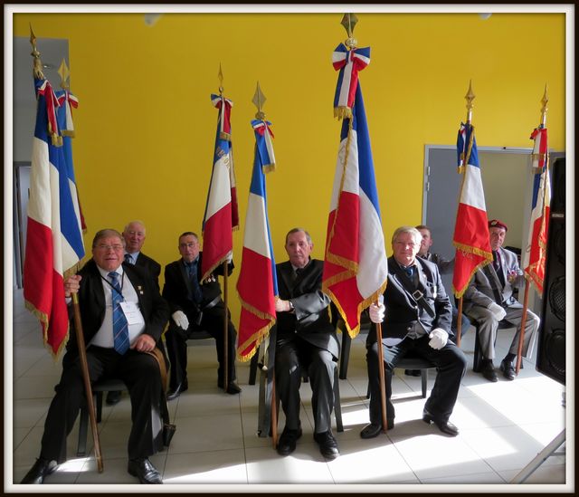 les Porte-drapeaux