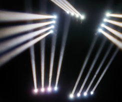 Showtec wipe out 4-360 white beam fx movinghead Showtec wipe out 4-360 white beam fx movinghead