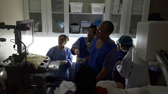 GASTROENTEROLOGÍA-ENDOSCOPÍA TERAPÉUTICA DEL APARATO DIGESTIVO.