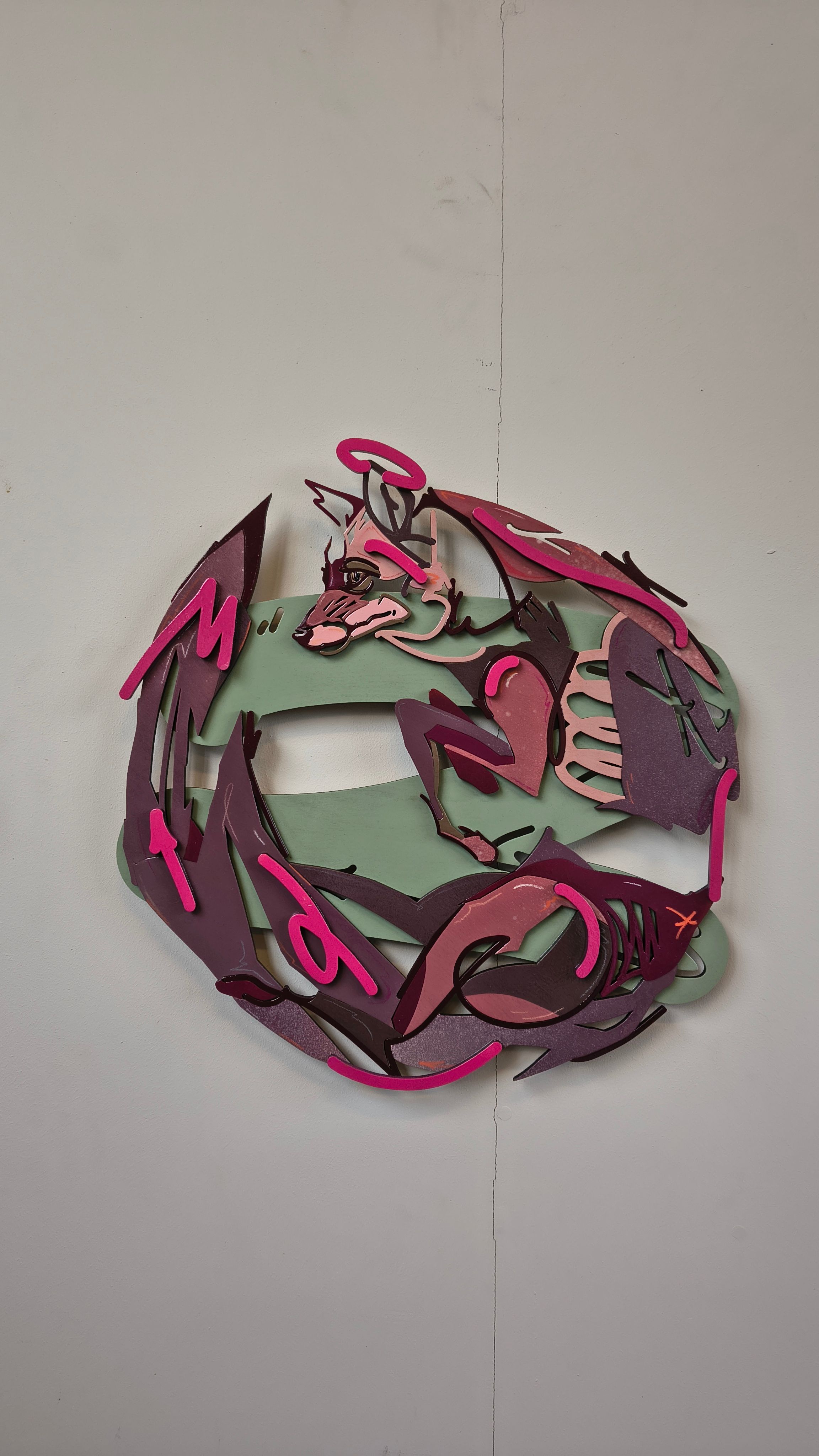 Papercut Screaming Hand Philips Santa Cruz