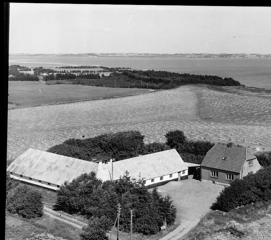 Borbjerggaard 1957 - udsigt over østfjord til Gyldendal og Hostrup
