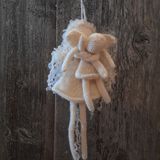 Skyddsängel (stickad i ull)