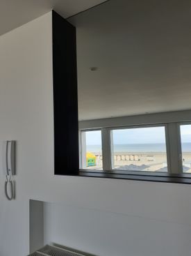 ONZE SPIEGELS ZORGEN VOOR VEEL LICHTINVAL