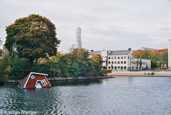 Cabin in the water - Malmö, Sweden