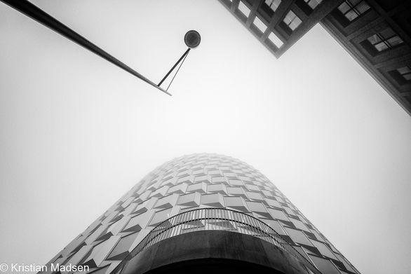 Looking up - Redmolen Nordhavn