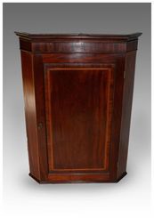 Antique Georgian Mahogany Corner Cupboard