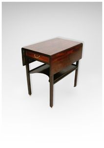 Antique Georgian Mahogany Pembroke Table