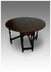 Antique Oak Gate leg Table