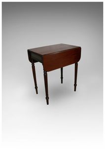 Antique Georgian Mahogany Pembroke Table
