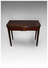 Antique Georgian  plum pudding Mahogany Tea Table