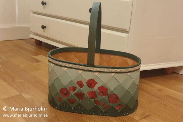 Nr 33. Korg med vallmo