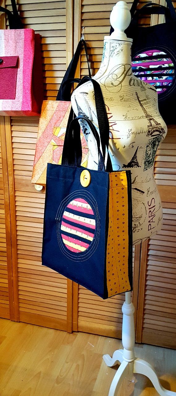 Tissus de Provence - grand sac à provisions ou d'épicerie - voir détails no 164 - d'autres sacs disponibles plus bas.