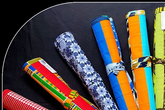 Certains sont actuellement vendus à la boutique de la Ferme Fritz Philip à St-Hilarion https://www.facebook.com/fritz.philip.12 