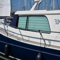 Pour les bateaux, rideaux pliants, vue extérieure 