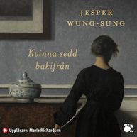 Kvinna sedd bakifrån