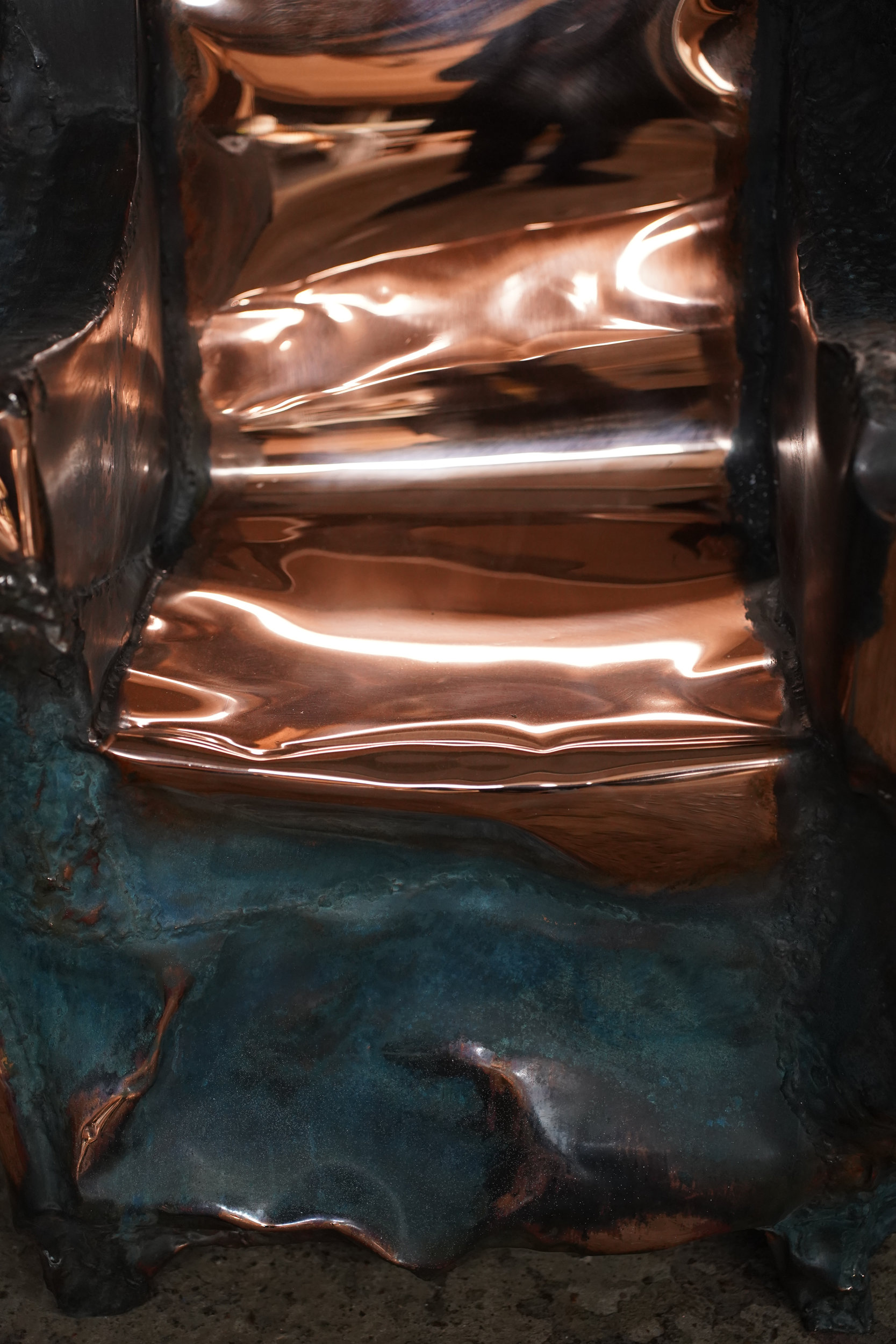 Meteor Throne II, contemporary sculpture by Marius Ritiu, hand-hammered copper, 2025