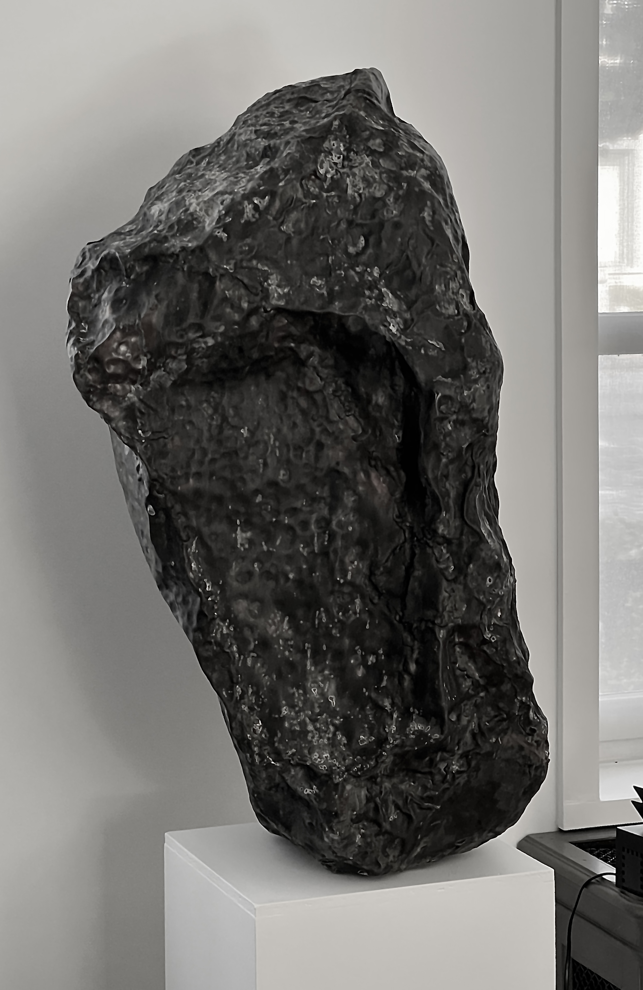 Meteoritiu (Sisyphus Part IX), contemporary sculpture by Marius Ritiu, copper