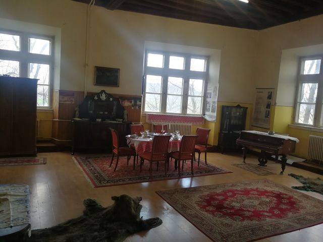 Nagy terasz szoba