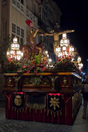 Trono de frente