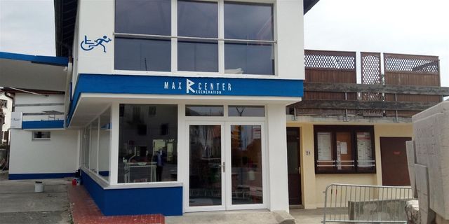 Façade et intérieur remis à neuf pour vous offrir un service de meilleure qualité! Accessibilité et confort augmentés.