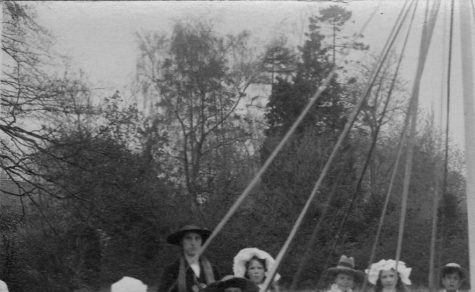 Maypole in the village of Bucknell, May Day 1918. Ribboned poles were now the norm.
