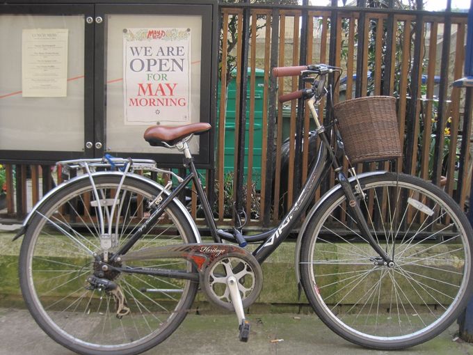 The Vaults Cafe and Garden provides a great place to watch events on Radliffe Square (photo Tim Healey)
