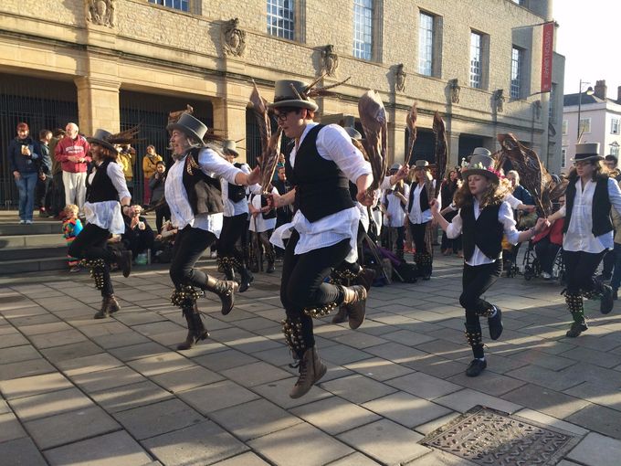 Sharp & Blunt - Adderbury Ladies Morris - dancing on Broad Street, May Morning 2017 (photo Susie Healey)