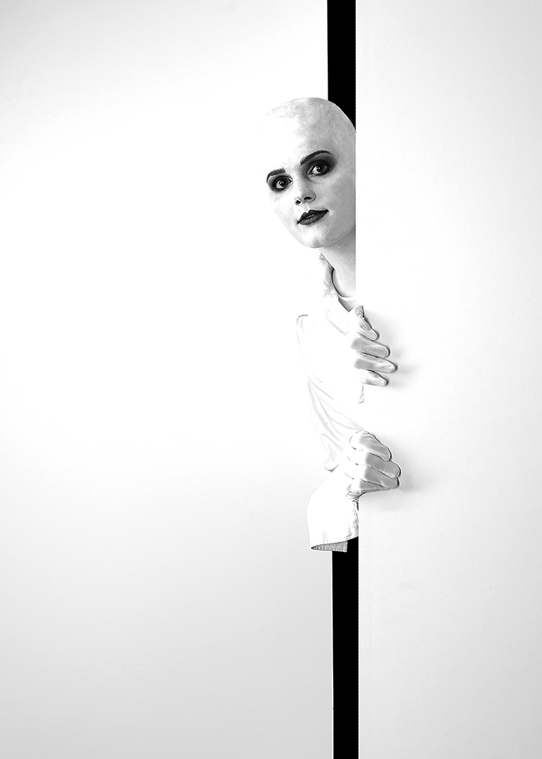 The_Clown_6BWh