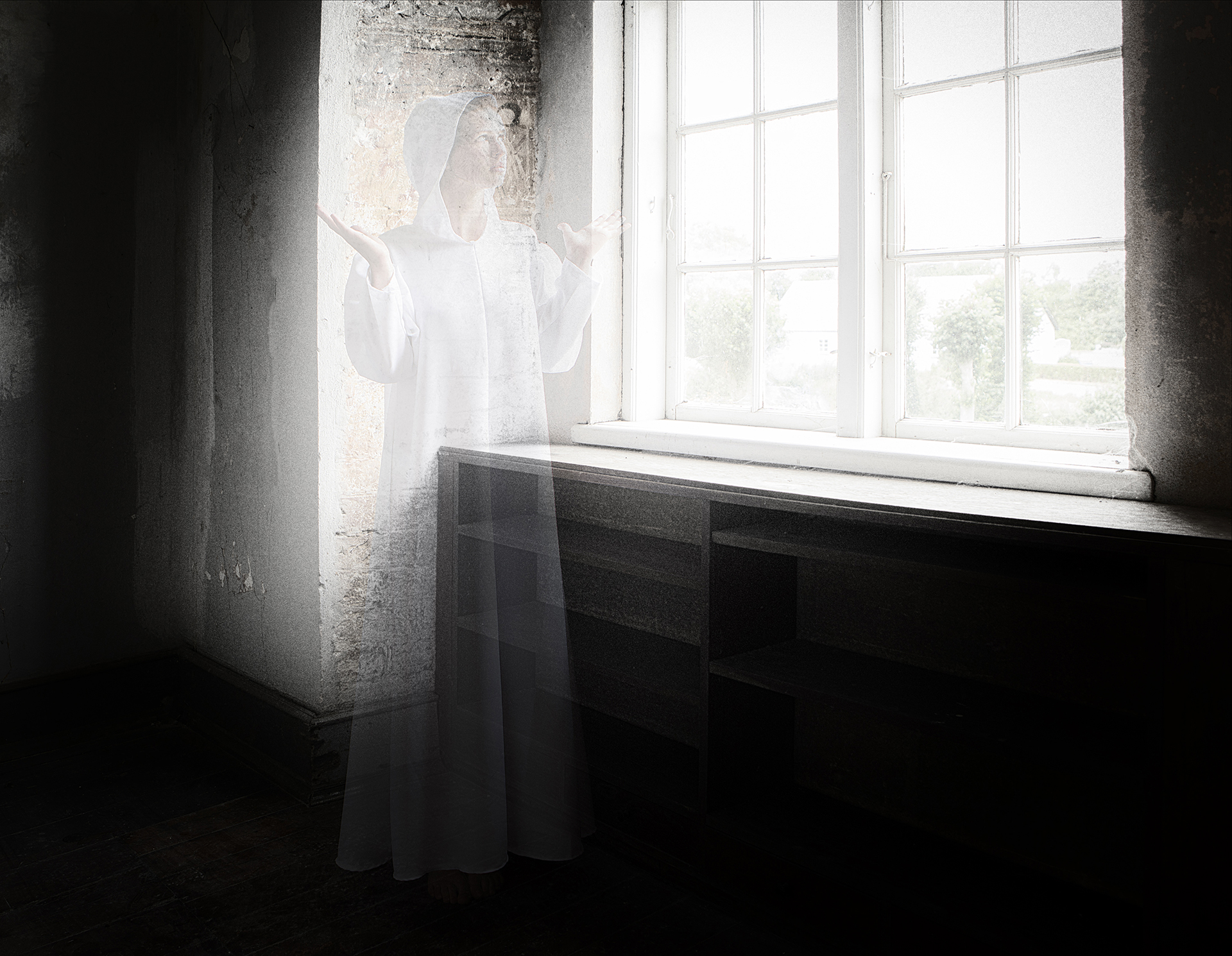 The_Ghost_2