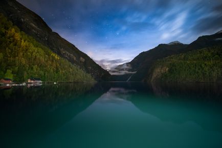Natt i Tafjord